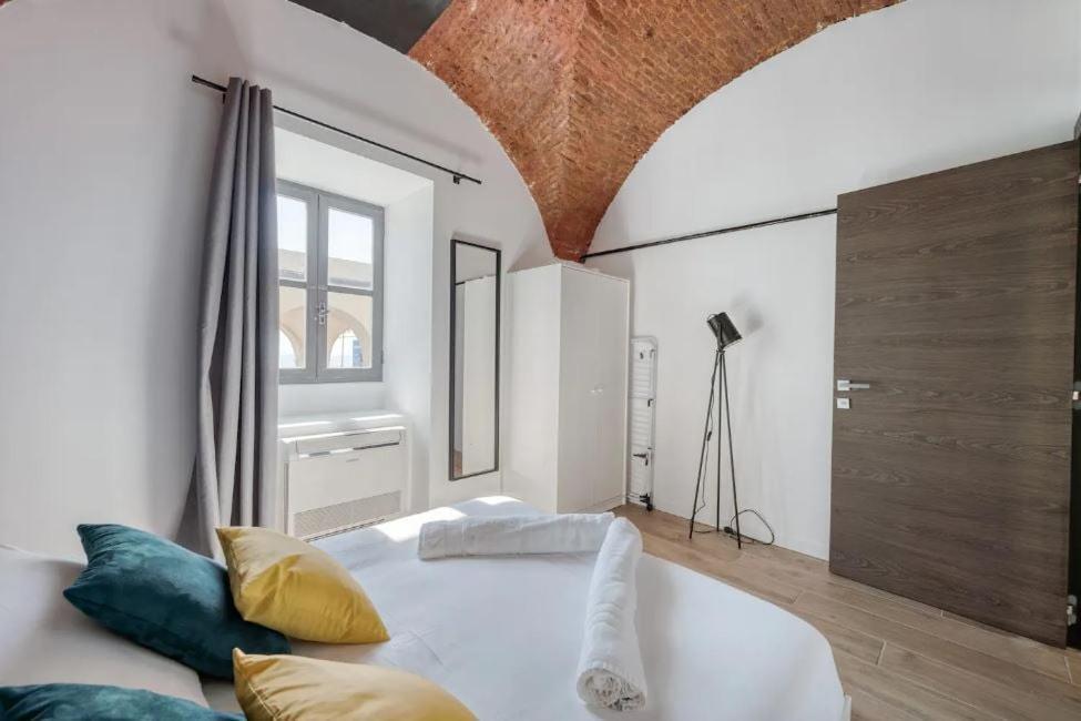 Superbe Appartement Au Coeur Du Vieux Nice ! Exterior foto