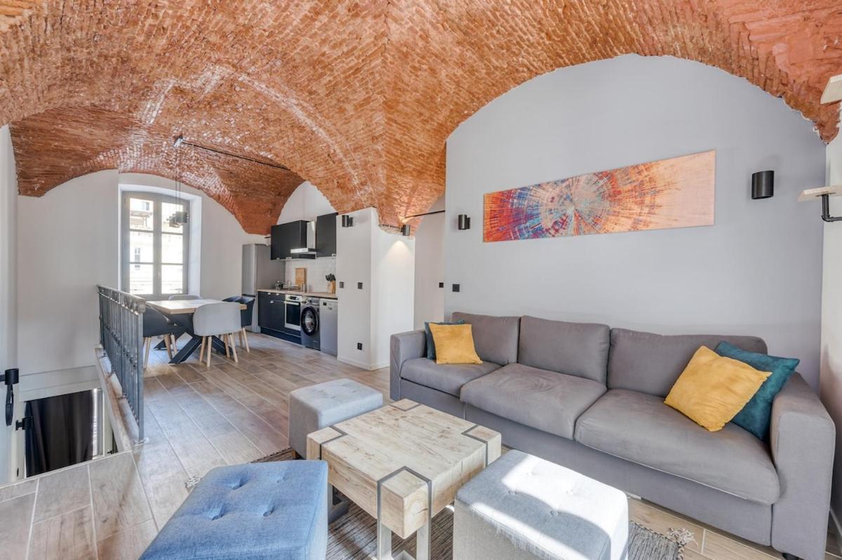 Superbe Appartement Au Coeur Du Vieux Nice ! Exterior foto